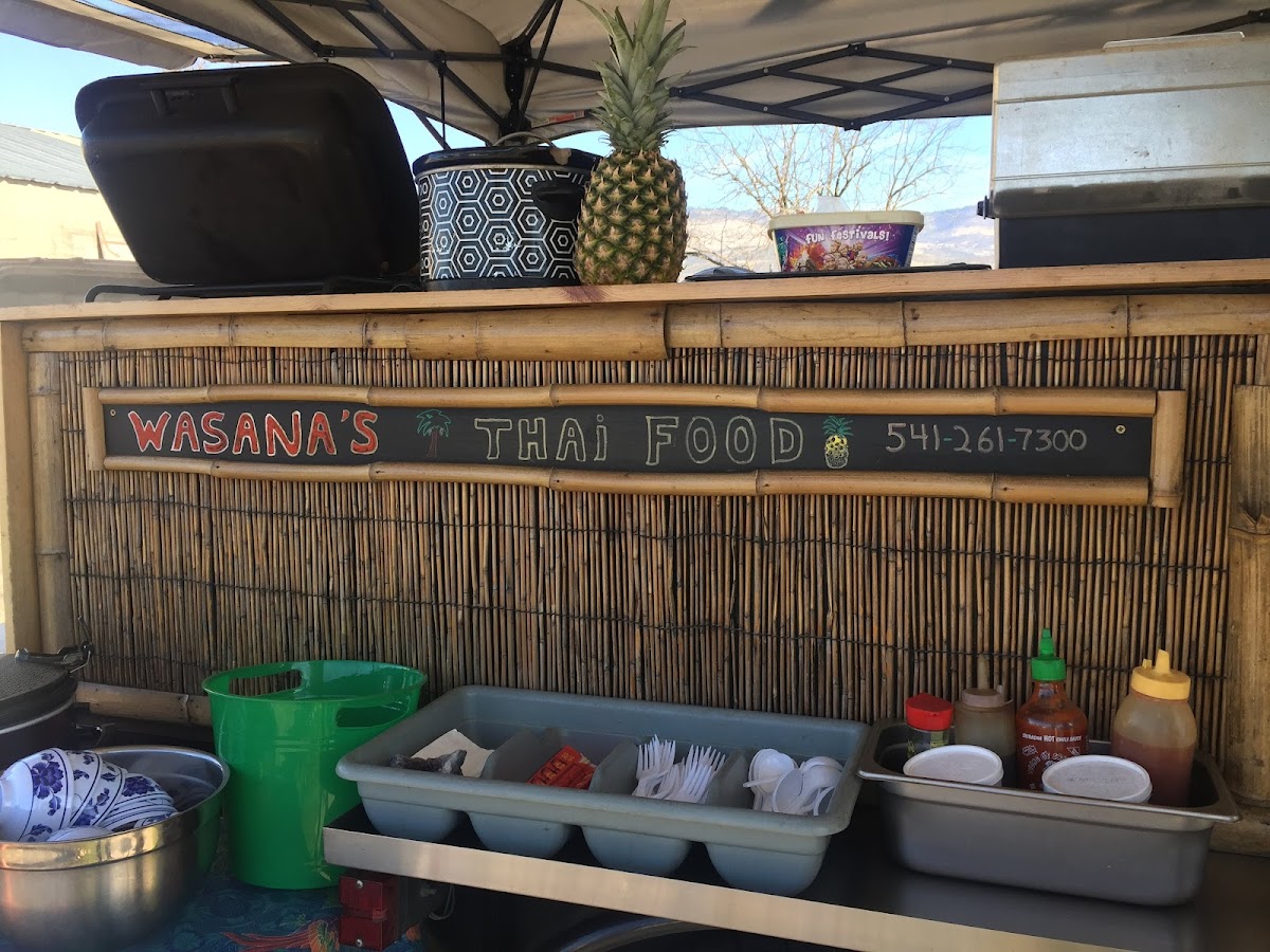 Wasana's Thai Food Cart